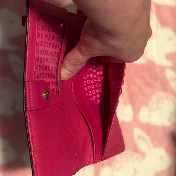 Kate Spade Wallet - Picture 4 of 9